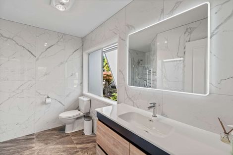 Photo of property in 3 Omana Avenue, Shelly Beach, Helensville, 0874