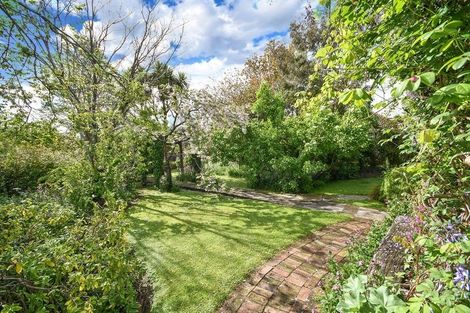 Photo of property in 6 Railway Lane, Outram, 9019