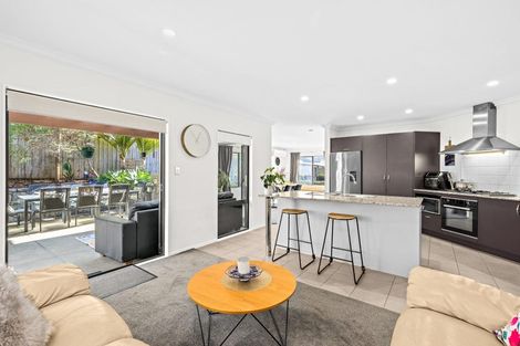 Photo of property in 12 Gold Street, Albany Heights, Auckland, 0632