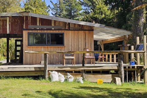 Photo of property in 215 Clifton Road, Kaiata, Greymouth, 7805