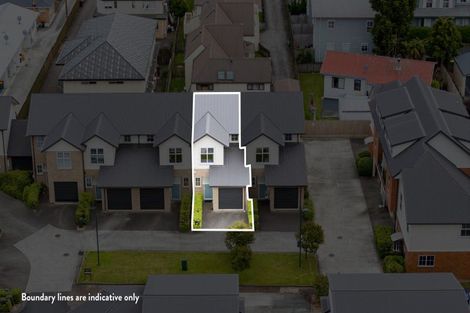 Photo of property in 77 Chiefs Court, Hamilton East, Hamilton, 3216