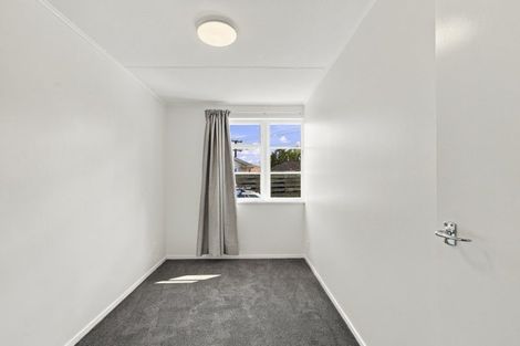 Photo of property in 61 Parsons Street, Frankleigh Park, New Plymouth, 4310