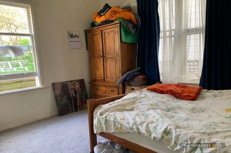 Photo of property in 2/28 Grant Road, Thorndon, Wellington, 6011