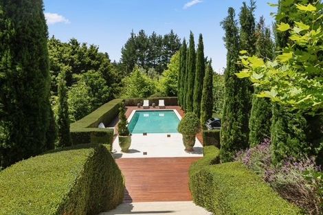 Photo of property in 909 Old North Road, Waimauku, 0882