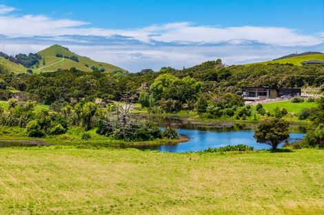 Photo of property in 48 Robert Hastie Drive, Mangawhai, 0573