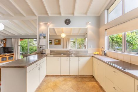 Photo of property in 16 Mckeefry Avenue, Greenmeadows, Napier, 4112