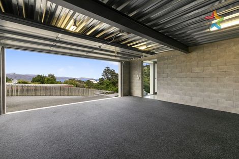 Photo of property in 58b Pekanga Road, Normandale, Lower Hutt, 5010