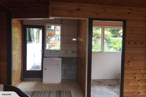 Photo of property in 12 Woodleigh Street, Frankleigh Park, New Plymouth, 4310