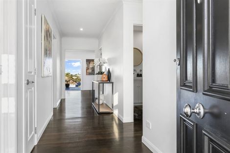 Photo of property in 121 Hinemoa Street, Birkenhead, Auckland, 0626