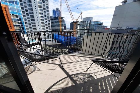 Photo of property in The Silo Apartments, 9i/23 Emily Place, Auckland Central, Auckland, 1010