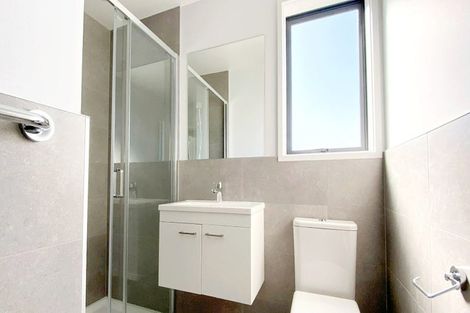 Photo of property in 11d Kelburn Lane, Mangere, Auckland, 2022