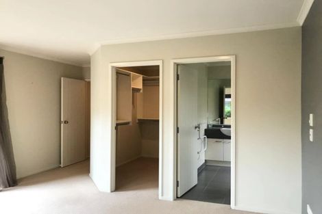 Photo of property in 3 Stornaway Drive, Flat Bush, Auckland, 2016