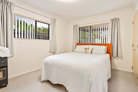 Photo of property in 30a Captain Scott Road, Glen Eden, Auckland, 0602