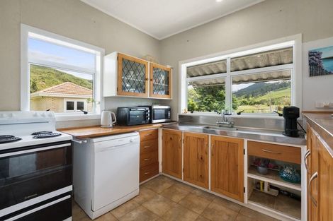 Photo of property in 141 Neavesville Road, Puriri, Thames, 3578