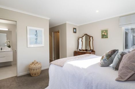 Photo of property in 30 Harbelle Close, Bethlehem, Tauranga, 3110