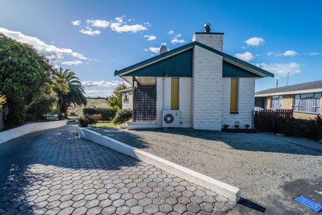 Photo of property in 16 Godley Place, Oceanview, Timaru, 7910