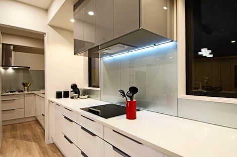 Photo of property in 3 Highway View Lane, Schnapper Rock, Auckland, 0632