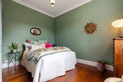 Photo of property in 9 Tonks Grove, Te Aro, Wellington, 6011