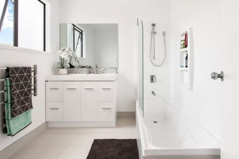 Photo of property in 12/11 The Avenue, Albany, Auckland, 0632