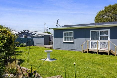 Photo of property in 40 Grey Street, Normanby, Hawera, 4614