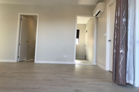 Photo of property in 249a Lonely Track Road, Albany Heights, Auckland, 0632