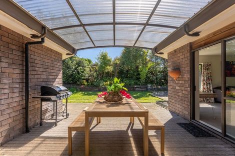 Photo of property in 19 Hadleigh Court, Paraparaumu, 5032
