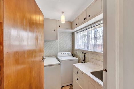 Photo of property in 10 Westerleigh Street, Bishopdale, Christchurch, 8053