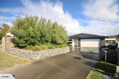 Photo of property in 23 Bryan Gallagher Place, Welcome Bay, Tauranga, 3175