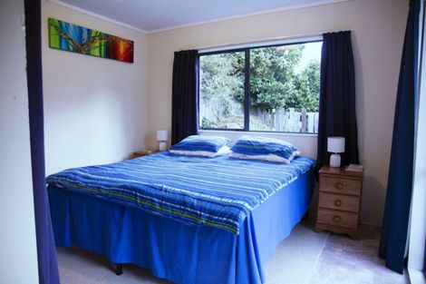 Photo of property in 6a North Street, Tawa, Wellington, 5028