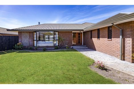 Photo of property in 22 Giles Place, Shirley, Christchurch, 8061