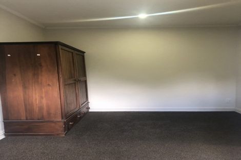 Photo of property in 59 Renoir Street, West Harbour, Auckland, 0618