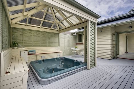 Photo of property in 78 Kennedy Road, Napier South, Napier, 4110