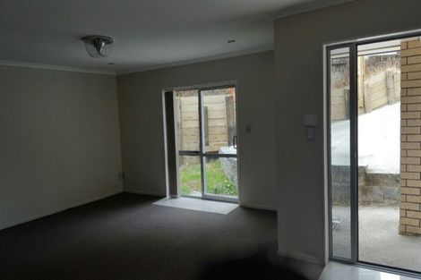 Photo of property in 13 Thomas Rea Place, Te Atatu South, Auckland, 0610