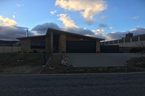 Photo of property in 16 Chandler Crescent, Clyde, 9330