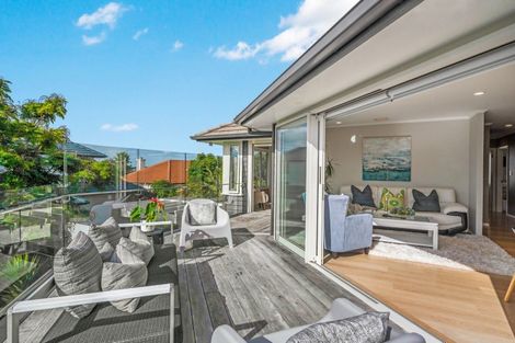 Photo of property in 1/25 Seymour Road, Mellons Bay, Auckland, 2014