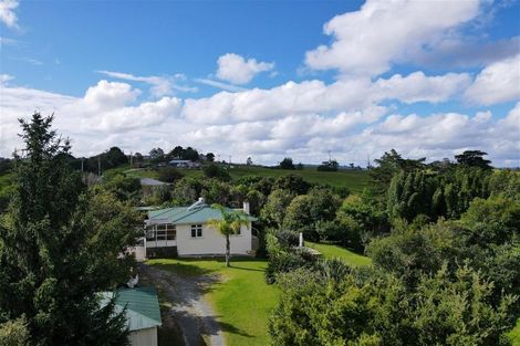 Photo of property in 33 Settlement Road, Kawakawa, 0210