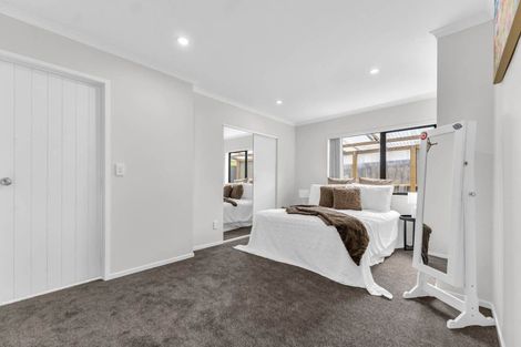 Photo of property in 12 Ranfurly Road, Papatoetoe, Auckland, 2104