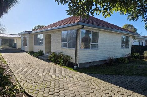 Photo of property in 16 Buchanans Road, Sockburn, Christchurch, 8042