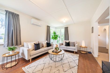 Photo of property in 35 Routley Crescent, Elderslea, Upper Hutt, 5018