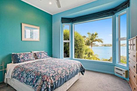 Photo of property in 204 Hurstmere Road, Takapuna, Auckland, 0622