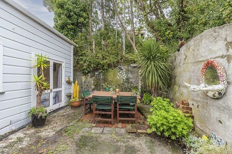 Photo of property in 27 Bruce Avenue, Brooklyn, Wellington, 6021