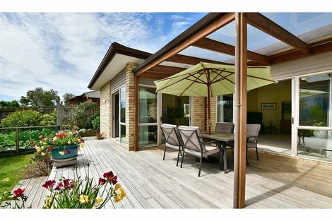 Photo of property in 34 Driftwood Drive, Red Beach, 0932