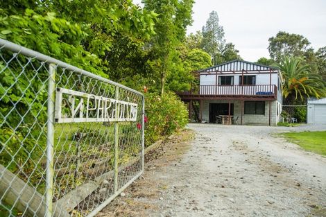 Photo of property in 6 Helyer Street, Ormond, Gisborne, 4071