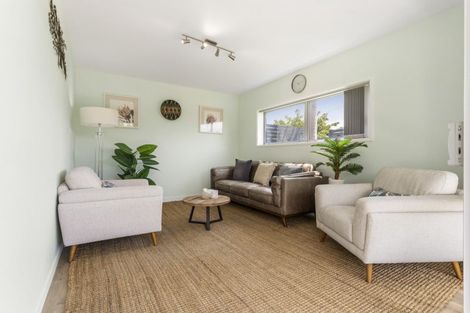 Photo of property in 10 Mccrystal Avenue, Bucklands Beach, Auckland, 2012