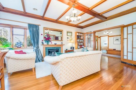 Photo of property in 33 Puriri Street, Woburn, Lower Hutt, 5010