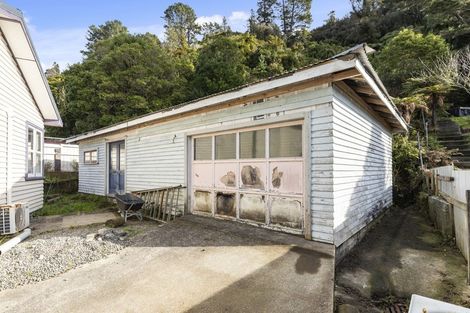 Photo of property in 56 Sunny Grove, Wainuiomata, Lower Hutt, 5014