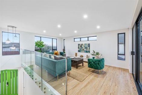 Photo of property in 1 Shibata Rise, Ranui, Auckland, 0612