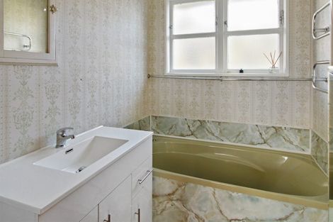 Photo of property in 23 Gorton Street, Bulls, 4818