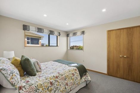 Photo of property in 17 Shandon Road, Vauxhall, Dunedin, 9013