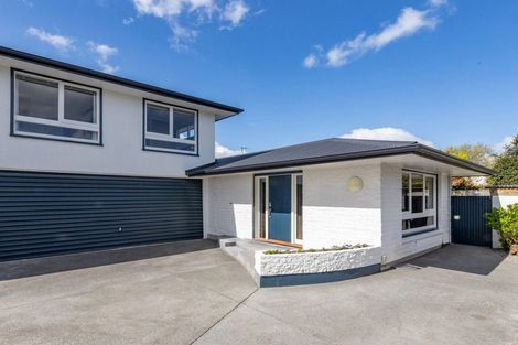 Photo of property in 2/19 Raxworthy Street, Ilam, Christchurch, 8041